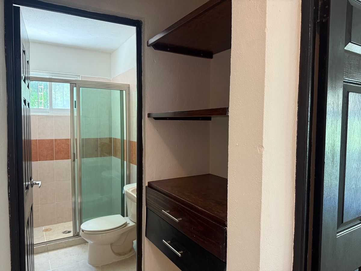 Baño recámara secundaria, foto 31 de 43