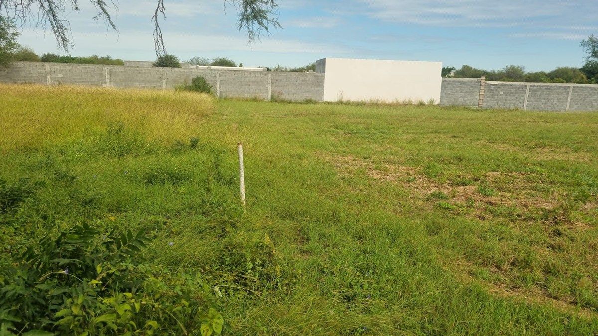 Lote em Los Lirios, Montemorelos, foto 4 de 5