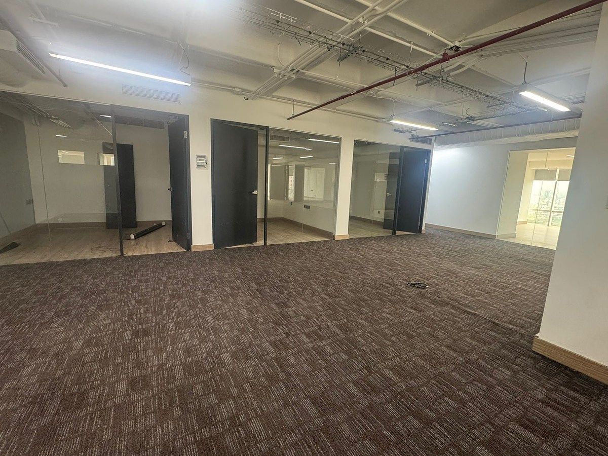 Sala Comercial em Zona Loma Larga Oriente, San Pedro Garza García, foto 2 de 8