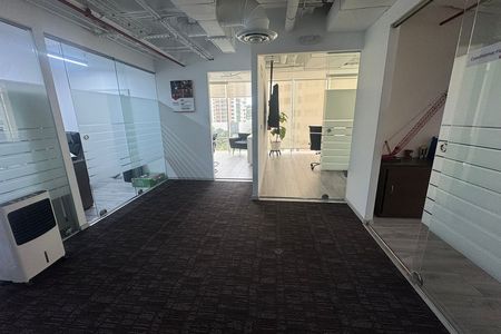 OFICINA EN RENTA, LOMA LARGA