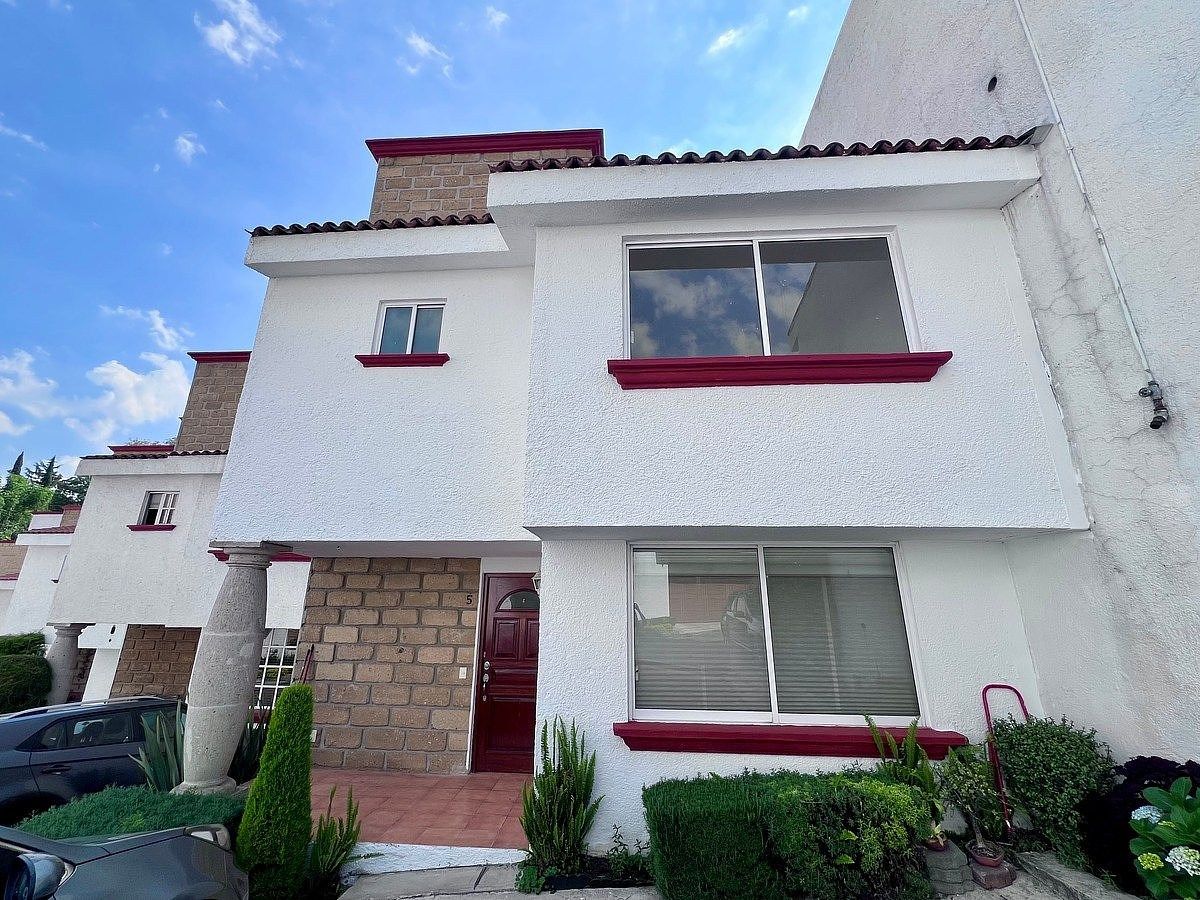 VENDO CASA EN CONDOMINIO EN PARTE BAJA SAN JERONIMO, foto 1 de 36