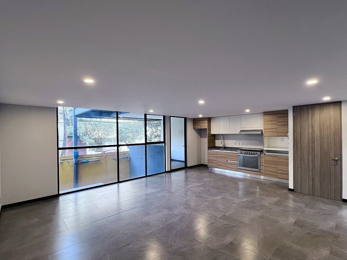 VENTA DEPTO DE 3 RECAMARAS CON 2 PATIOS EN DEL VALLE CENTRO, foto 1 de 30