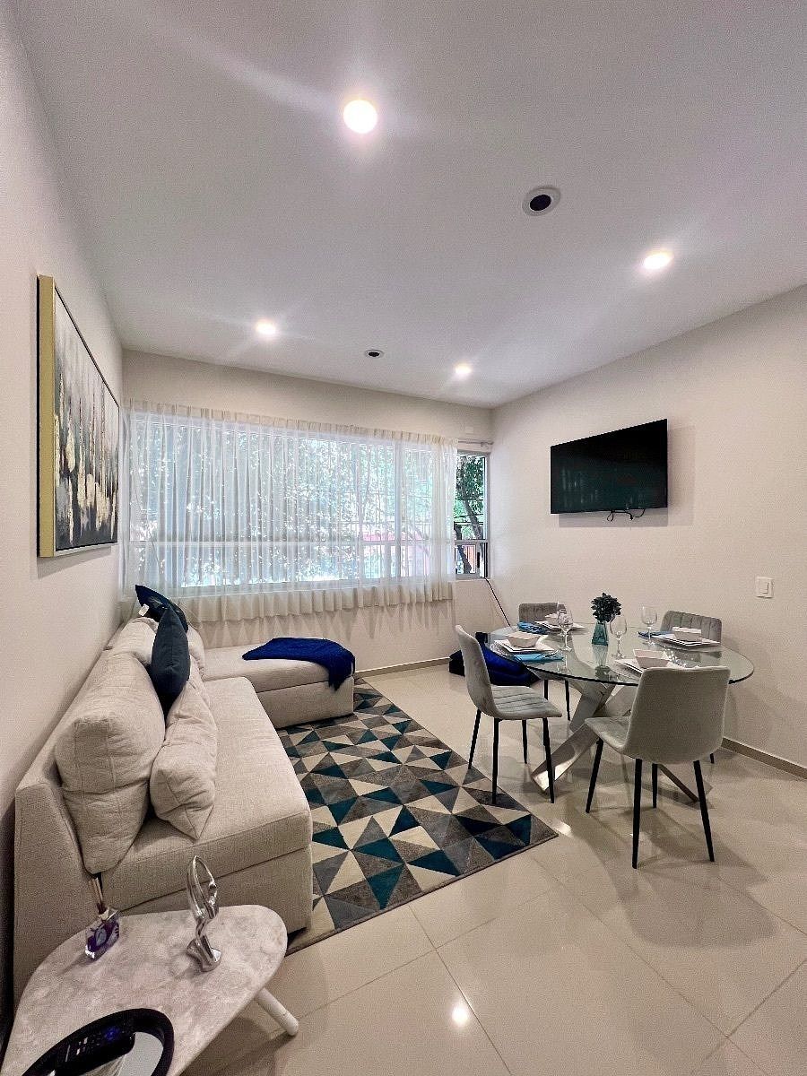 DEPARTAMENTO INTERIOR EN ESCANDON, foto 1 de 13
