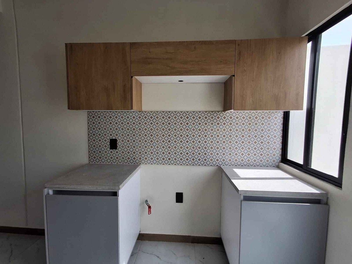 Casa em Montellano II, Villa de Alvarez, foto 3 de 11
