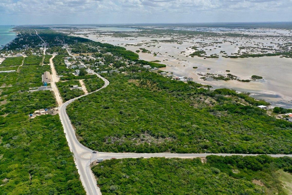 Terreno en Chuburna Puerto, Progreso, foto 3 de 3
