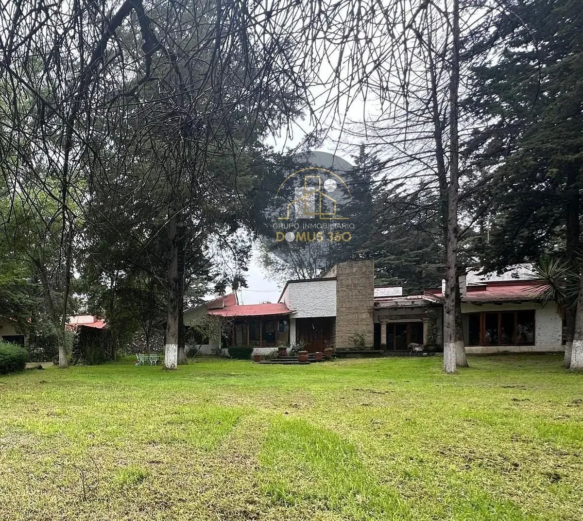 VENTA CASA CON AMPLIO TERRENO Y MULTIPLES USOS DE SUELO EN XOCHIMILCO CDMX, foto 1 de 49