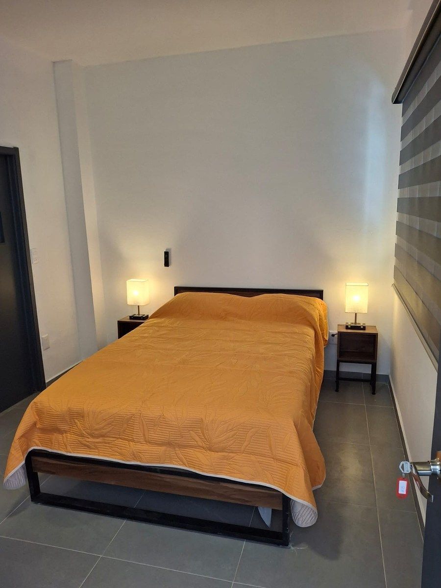 Renta de Cuarto Individual o Pareja en Excelente Ubicación, foto 1 de 11