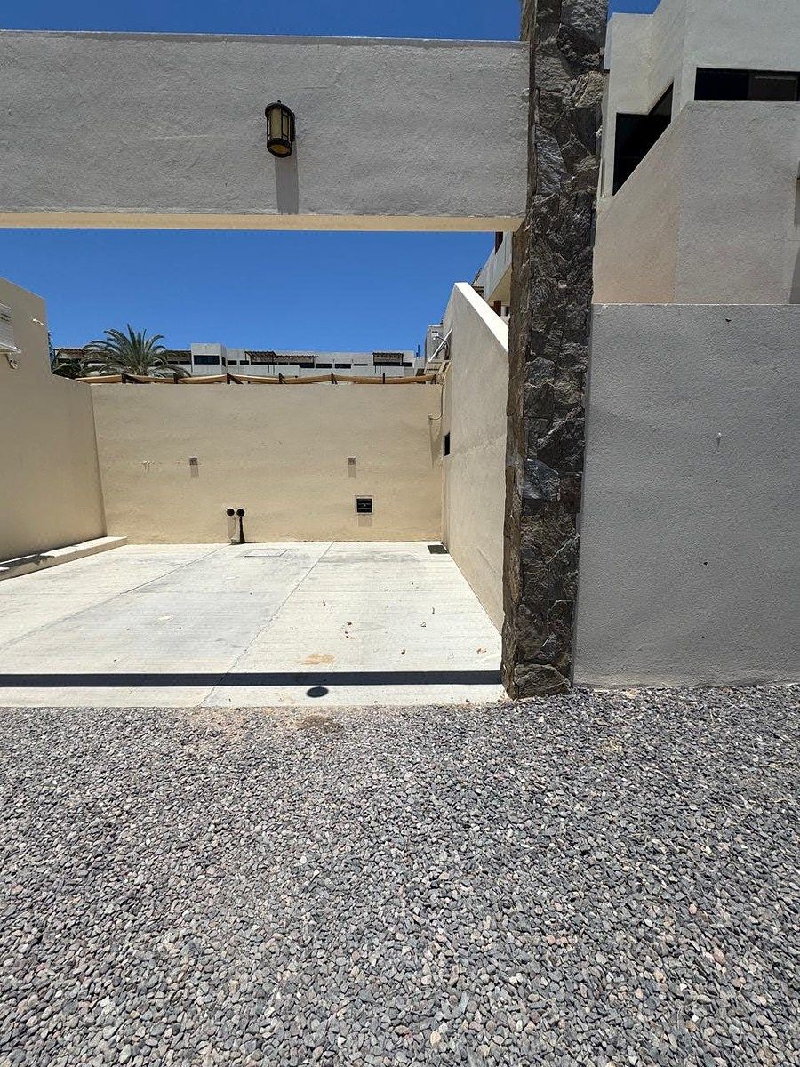 CAJÓN DE ESTACIONAMIENTO, foto 20 de 35