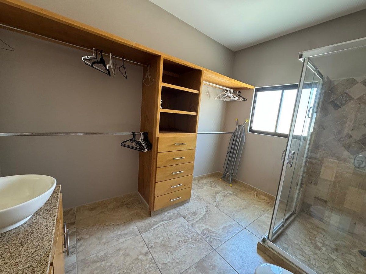BAÑO CON WALKING CLOSET, foto 19 de 35