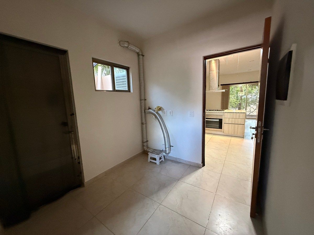 Cuarto de lavado, photo 24 of 29