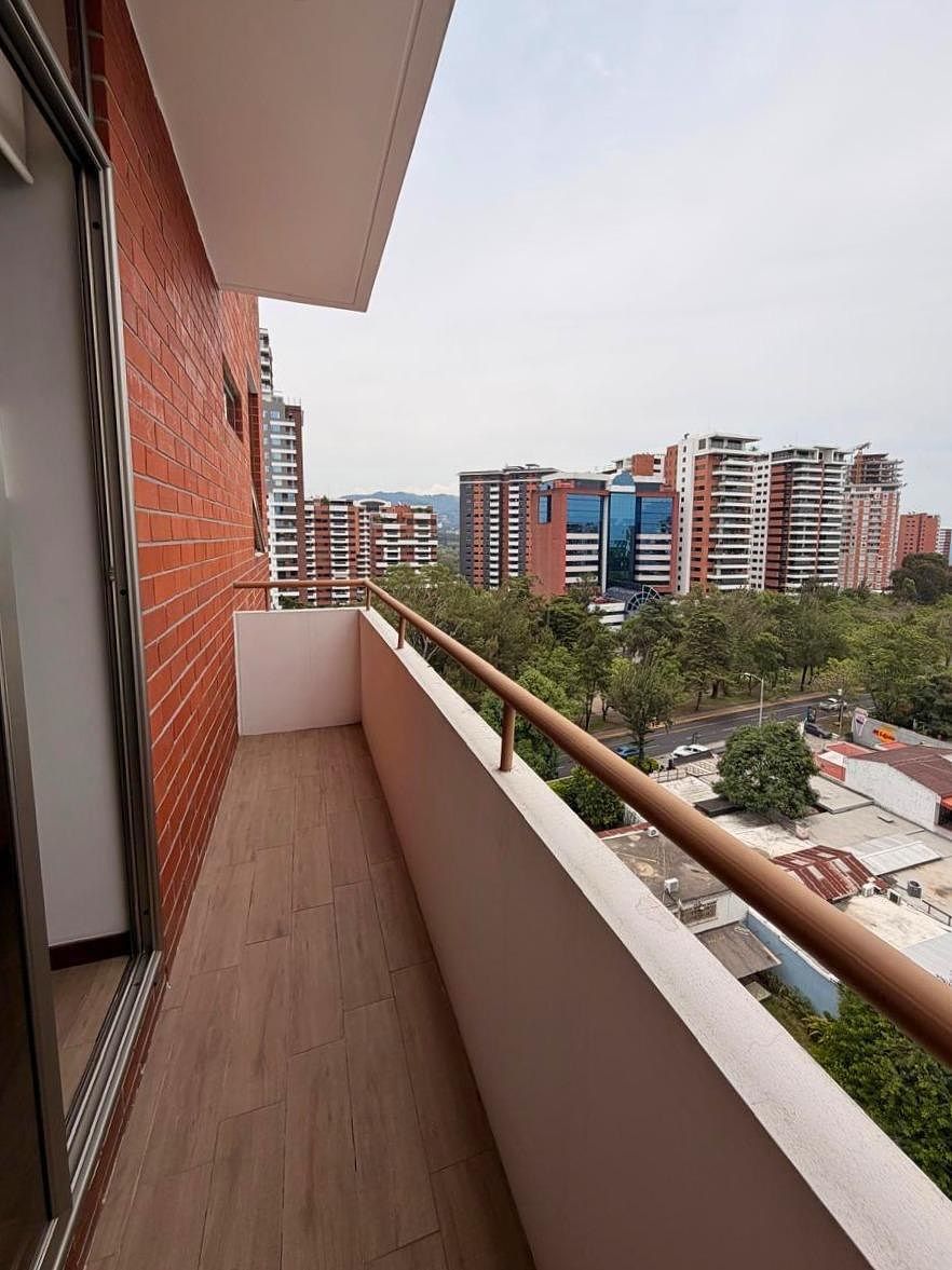 Apartamento en Venta en Casa Américas – Zona 13 - Image 5