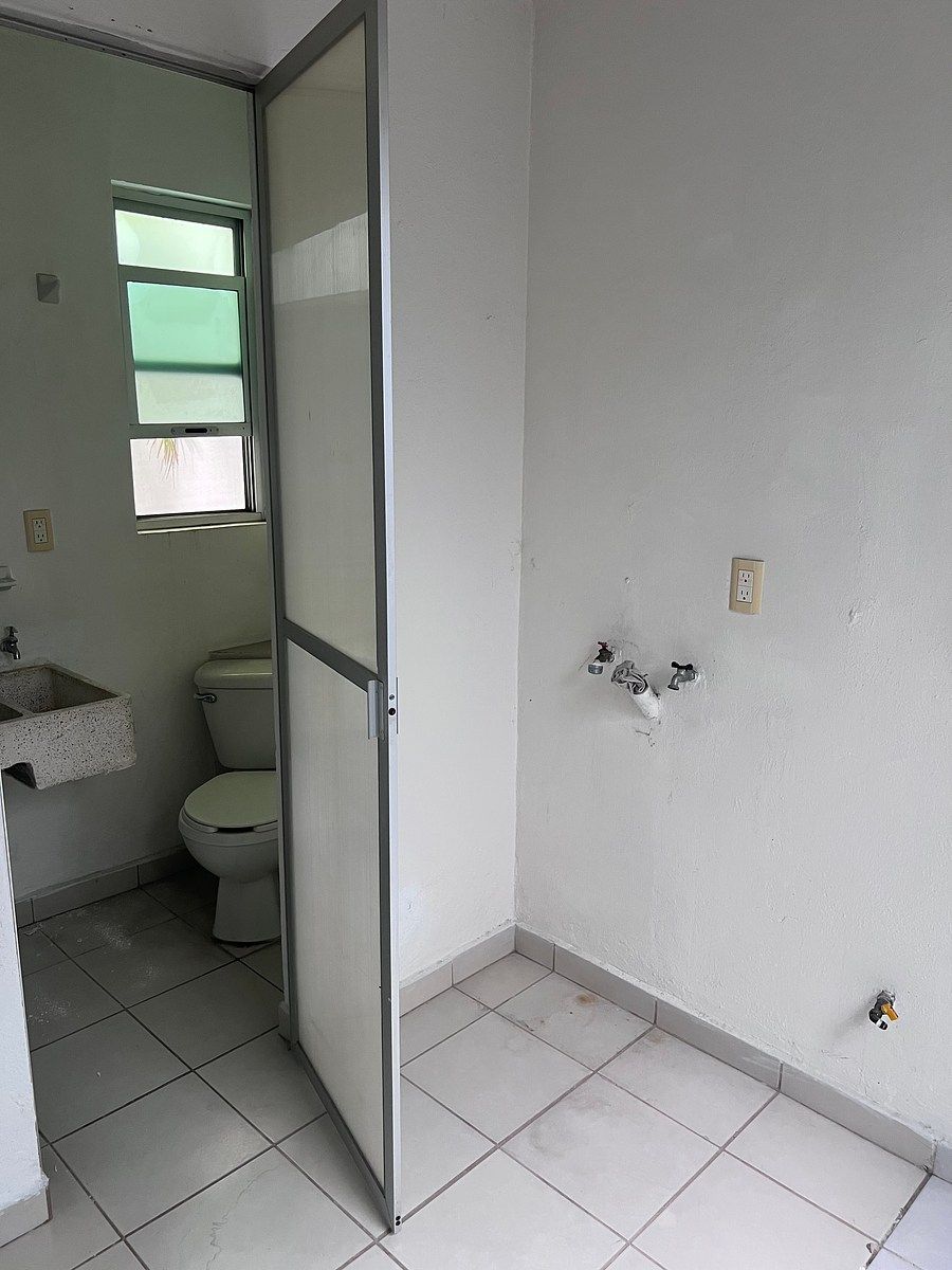 House in Gated Community in Puerta del Valle, Zapopan, photo 14 of 23