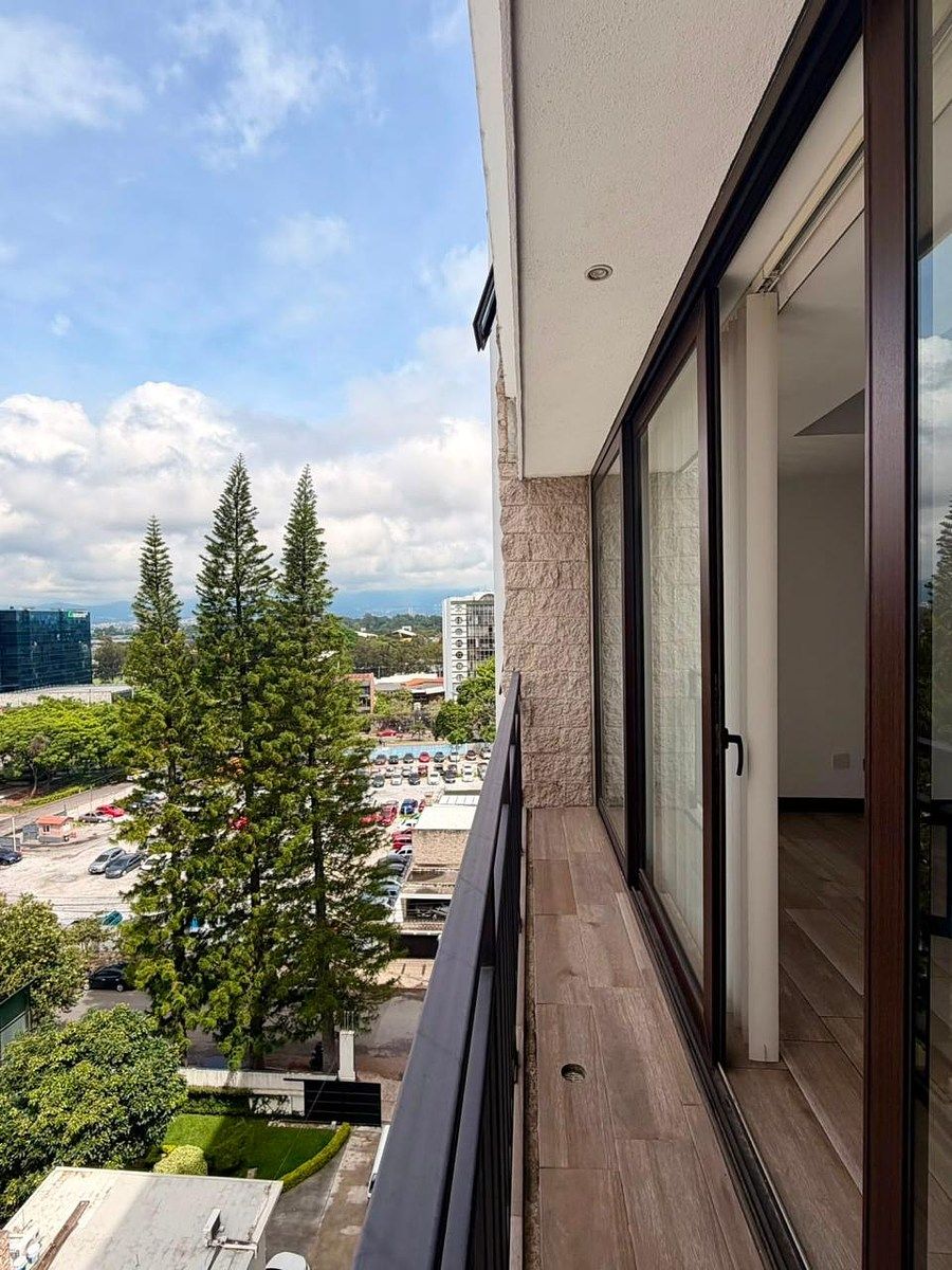 *APARTAMENTO EN ALQUILER – Edificio Tres 15, Zona 13 Las Américas - Image 5