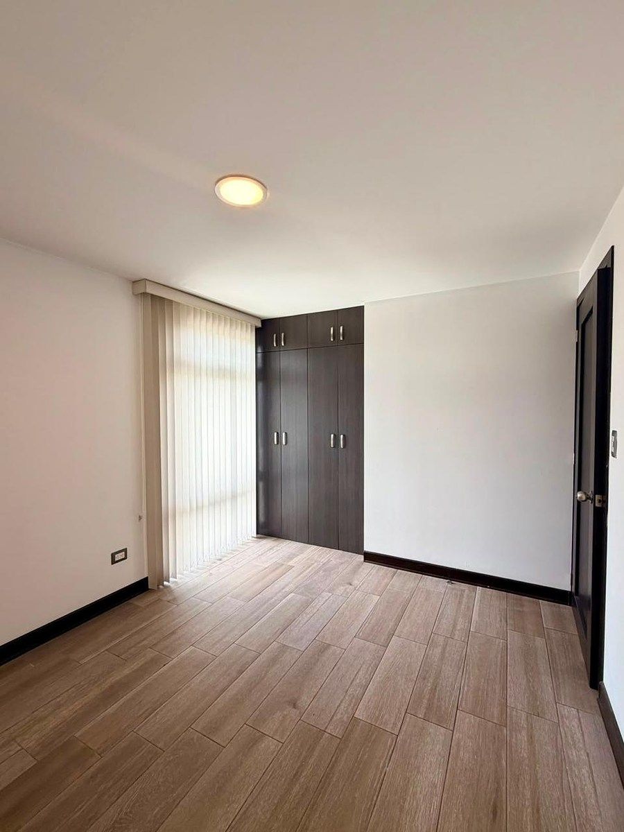 Apartamento en Zona 13, Guatemala, foto 8 de 10