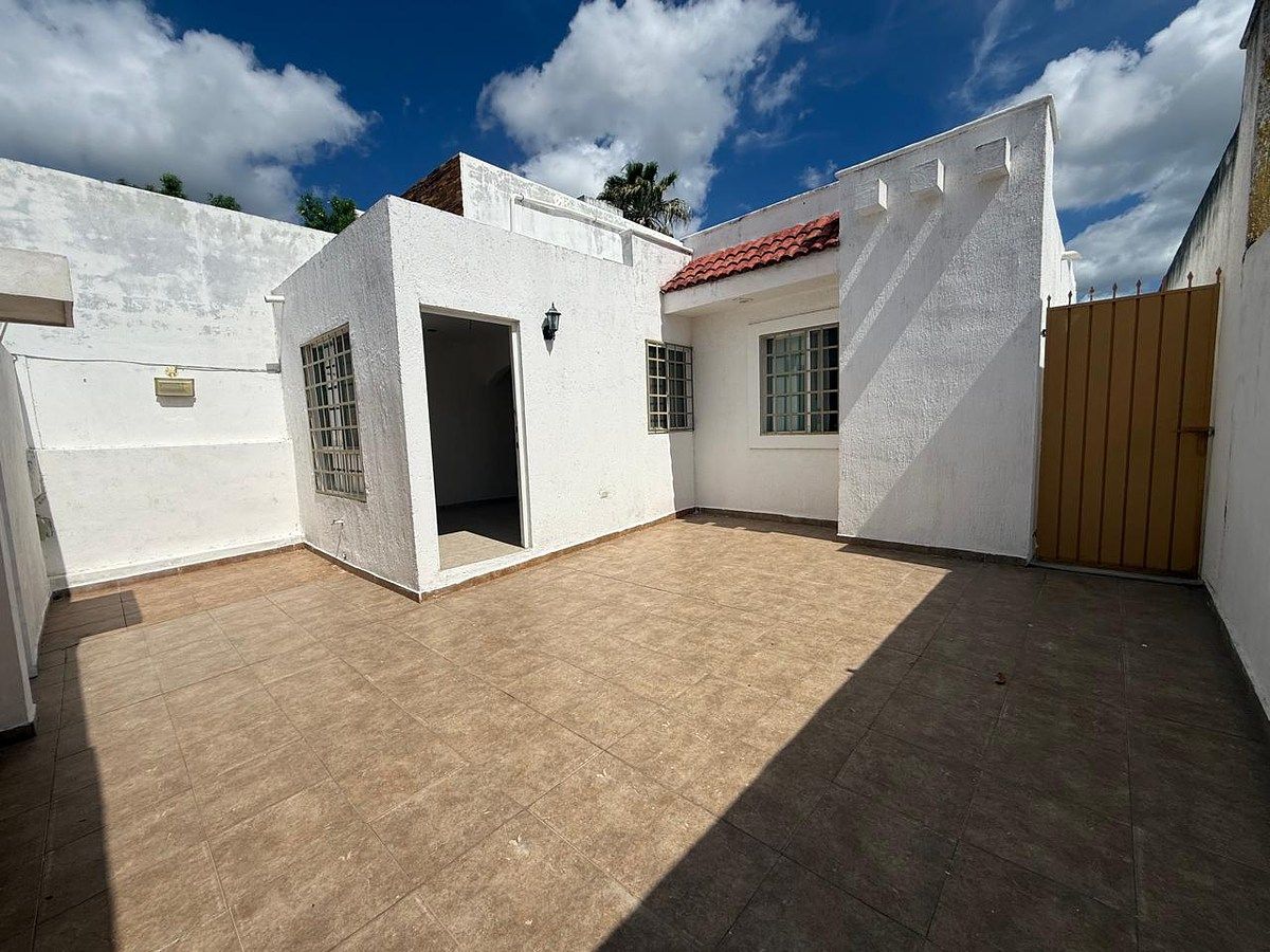 CASA À VENDA NAS AMÉRICAS, foto 1 de 14
