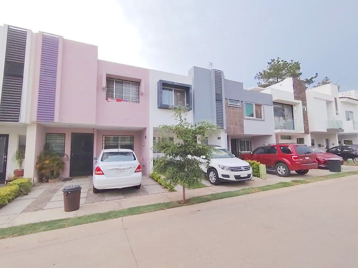 Casa em condomínio fechado em Villas de Zapopan, Zapopan, foto 3 de 25