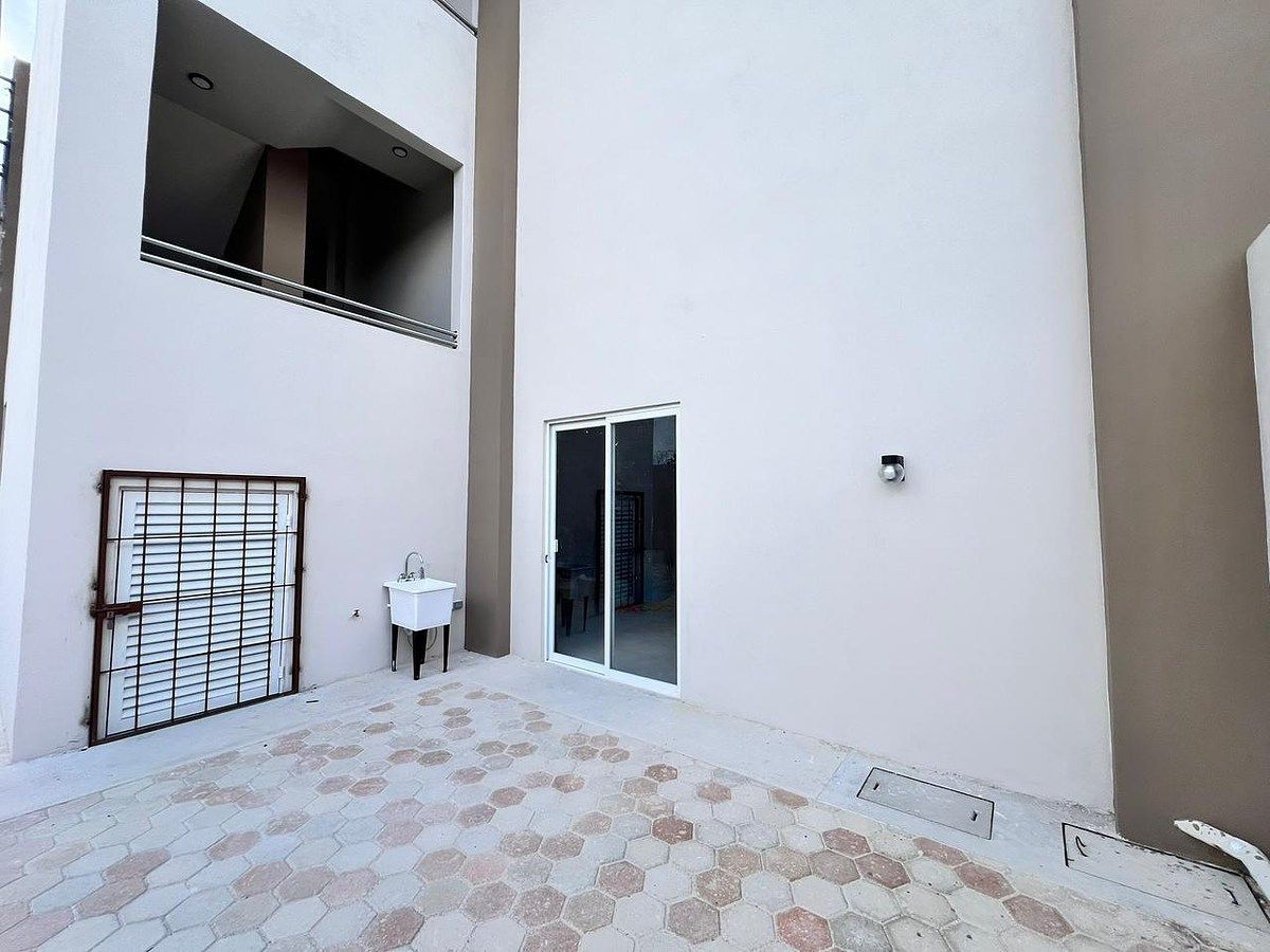Local em Vía Cumbres Residencial, Benito Juárez, foto 10 de 18