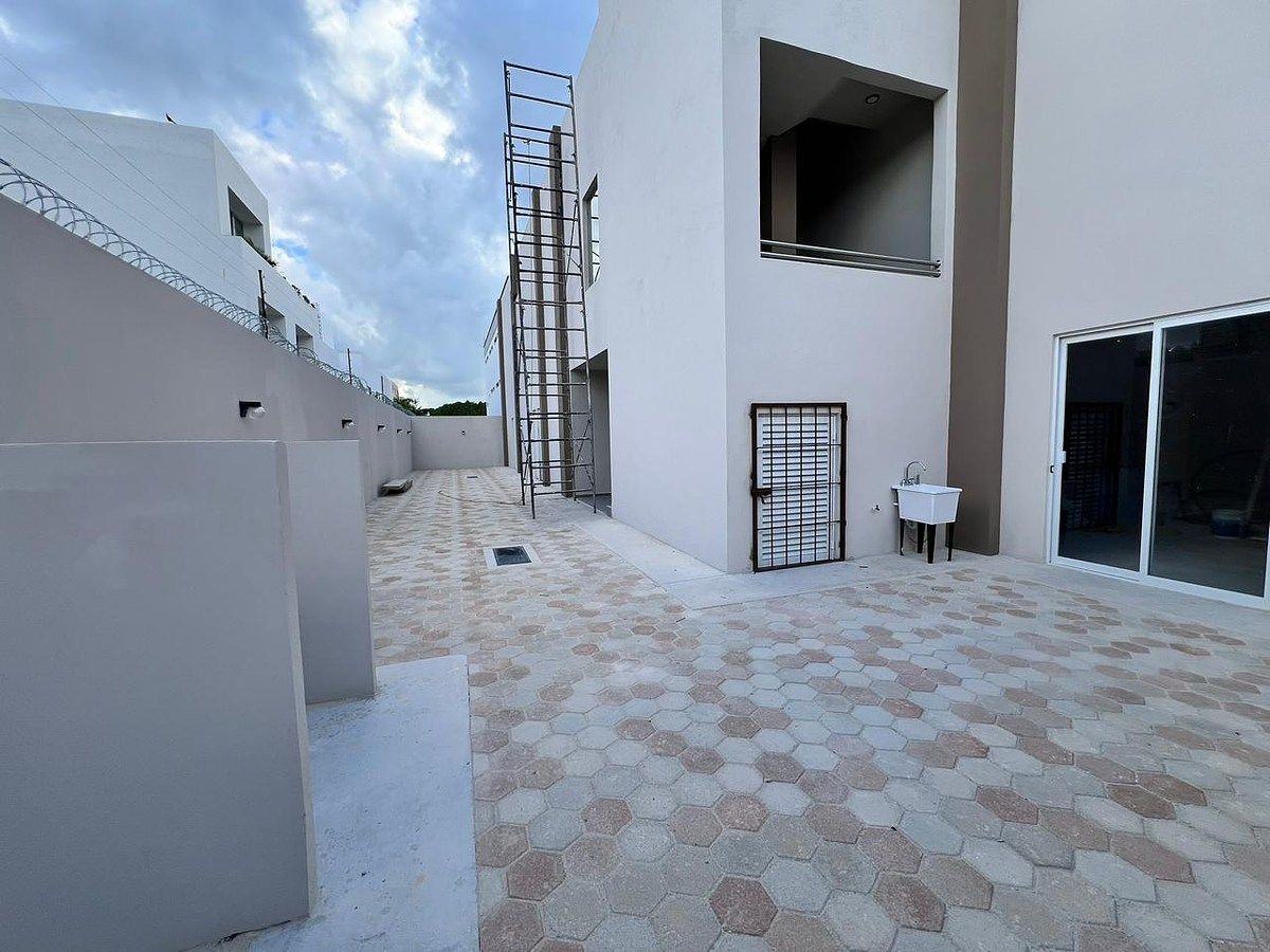 Local em Vía Cumbres Residencial, Benito Juárez, foto 12 de 18