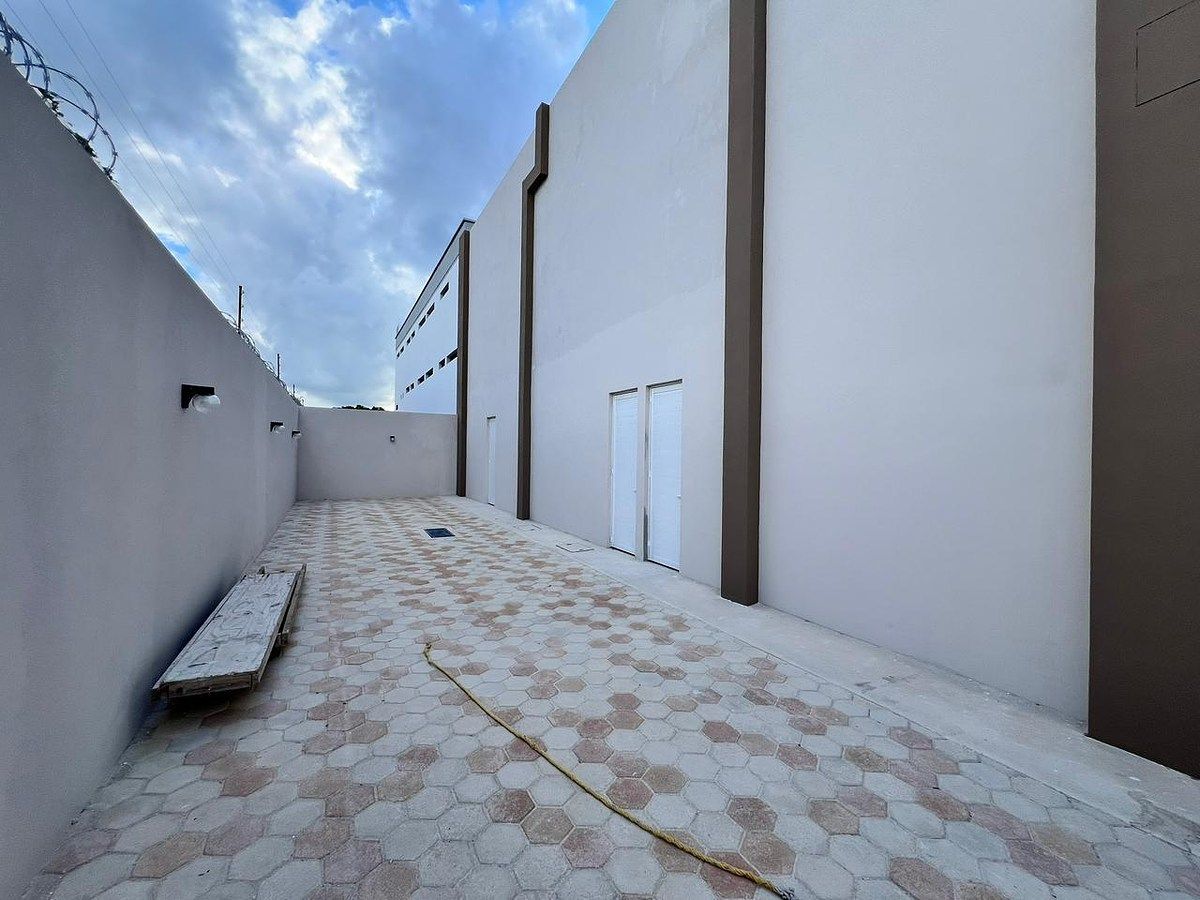 Local em Vía Cumbres Residencial, Benito Juárez, foto 16 de 18