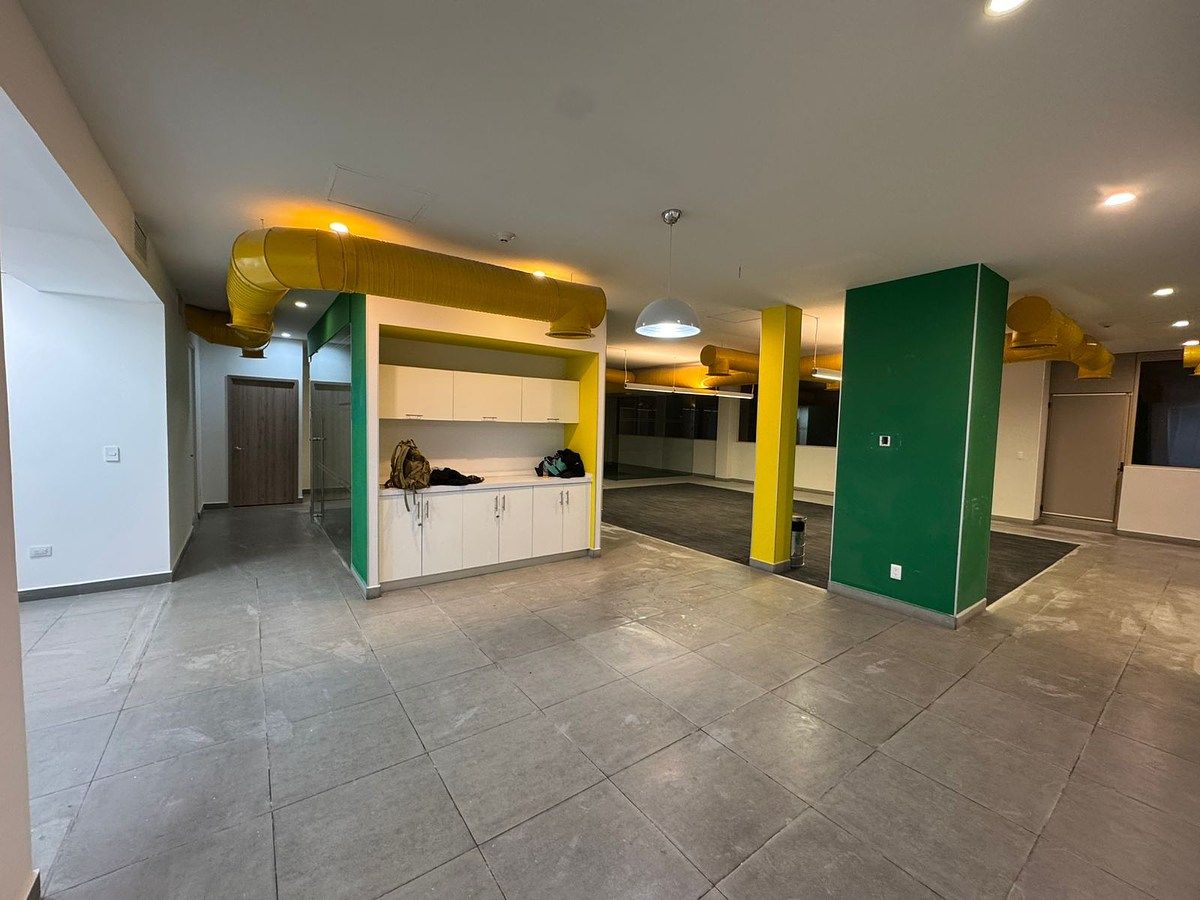 Sala Comercial em Residencial Santa Bárbara 1 Sector, San Pedro Garza García, foto 10 de 13