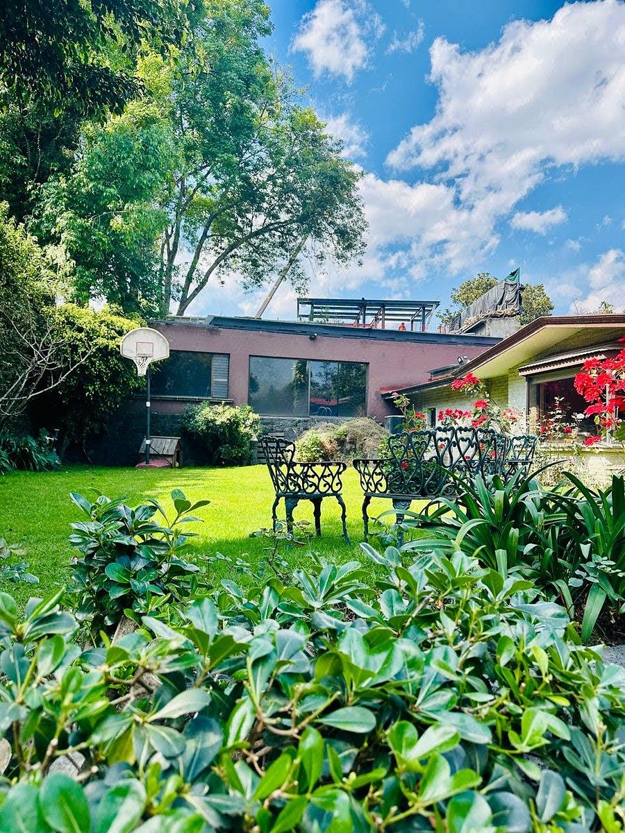 Residencia de Lujo en Venta en Jardines del Pedregal, foto 1 de 15