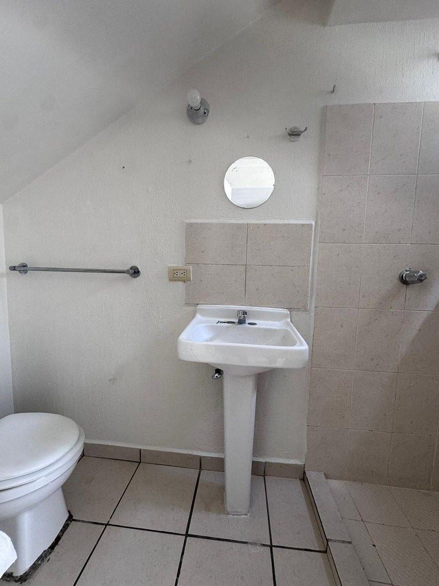 Casa em Terrazas de La Presa, Tijuana, foto 3 de 10