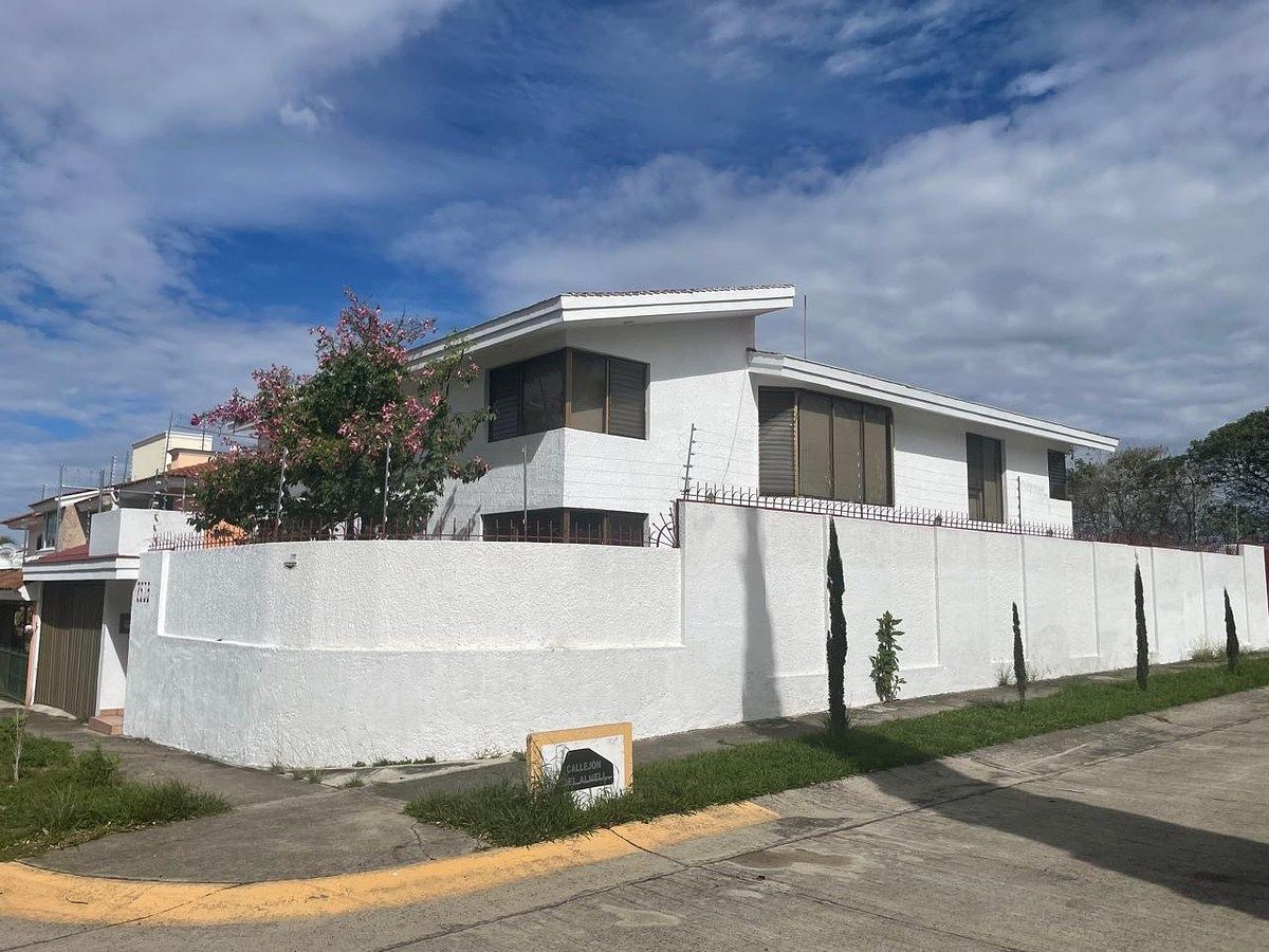 Casa em Ciudad Bugambilia, Zapopan, foto 3 de 20