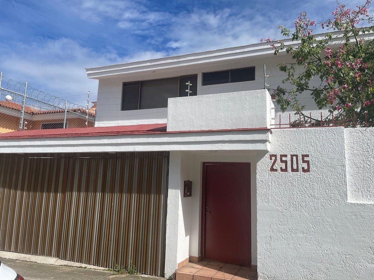 Casa PARA ALUGUEL Bugambilias, foto 1 de 20