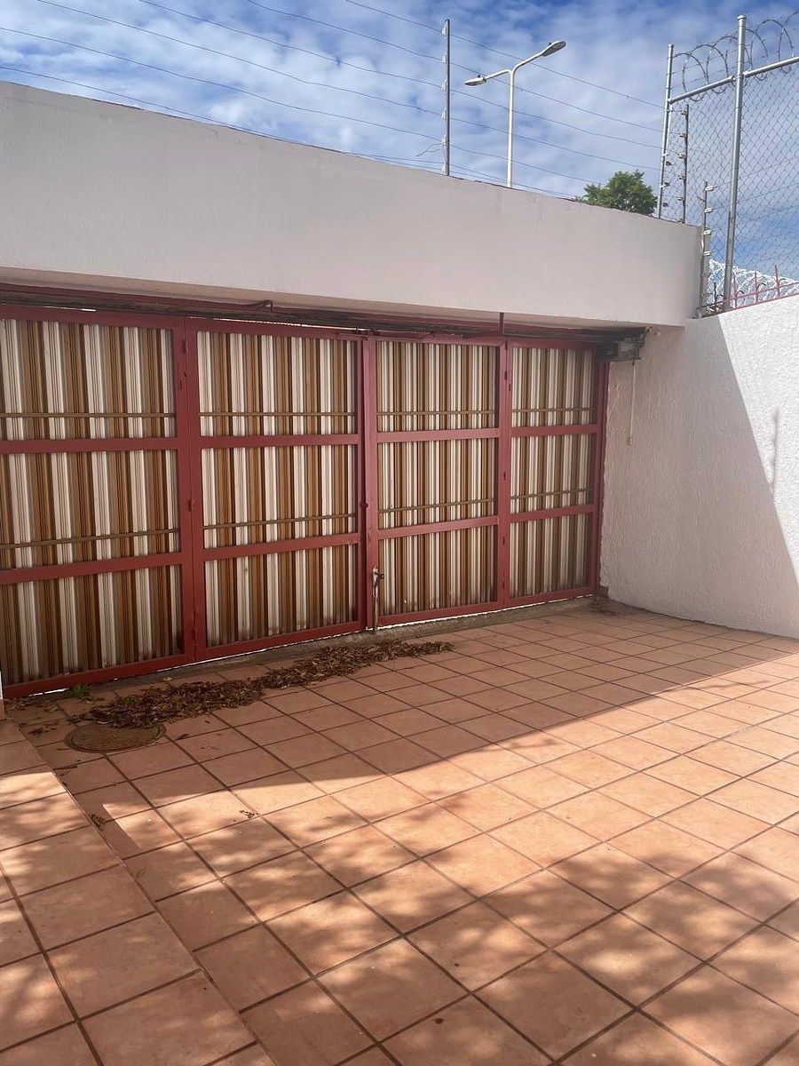 Casa em Ciudad Bugambilia, Zapopan, foto 2 de 20