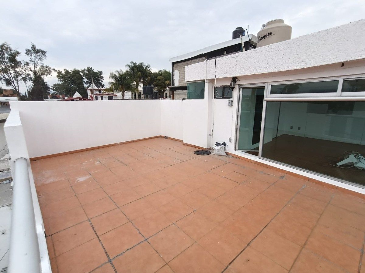 Retail Space in Bosques del Lago, Cuautitlán Izcalli, photo 6 of 10