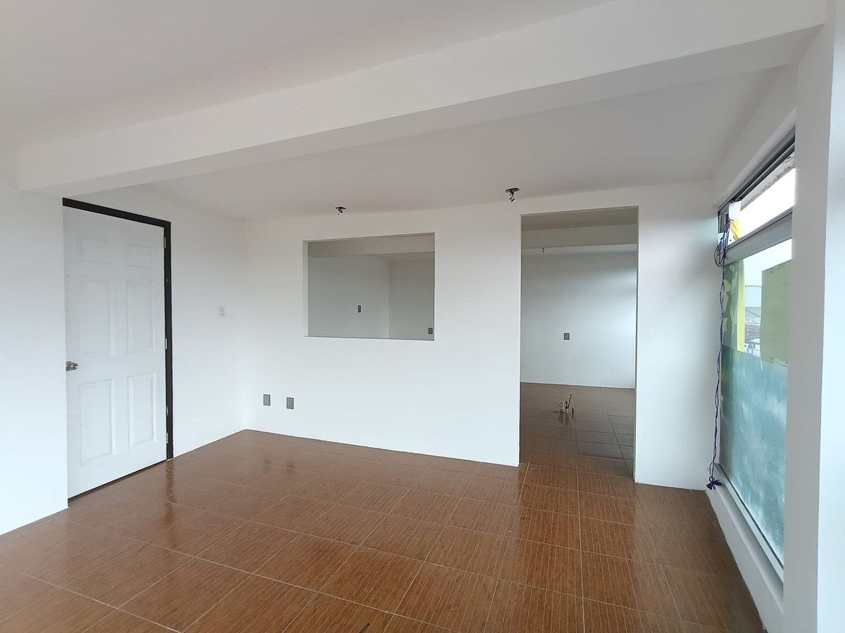 Retail Space in Bosques del Lago, Cuautitlán Izcalli, photo 8 of 10