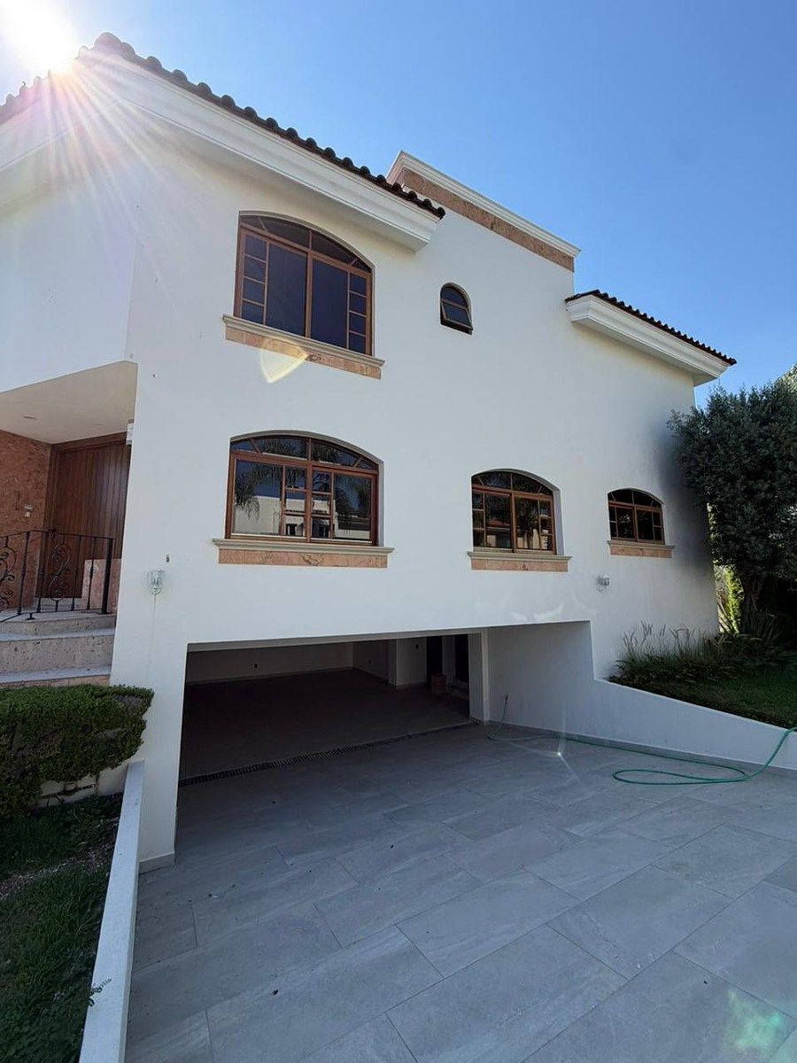 CASA EN VENTA EN VALLE REAL - foto 4