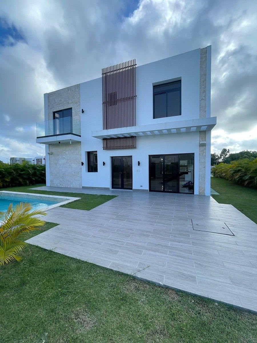 Venta villa lista con piscina 4 habitaciones en Vista Cana, Punta Cana., foto 1 de 25
