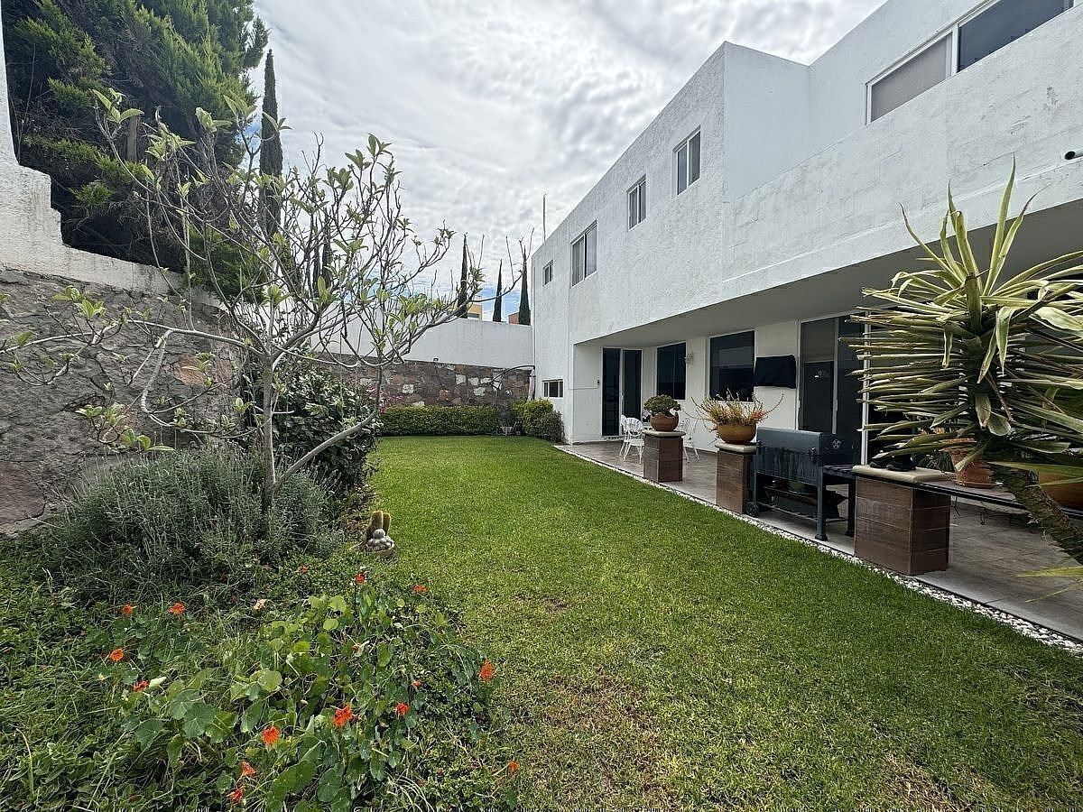 CASA EN VENTA LOS CIPRESES junto Vista Real, foto 1 de 23