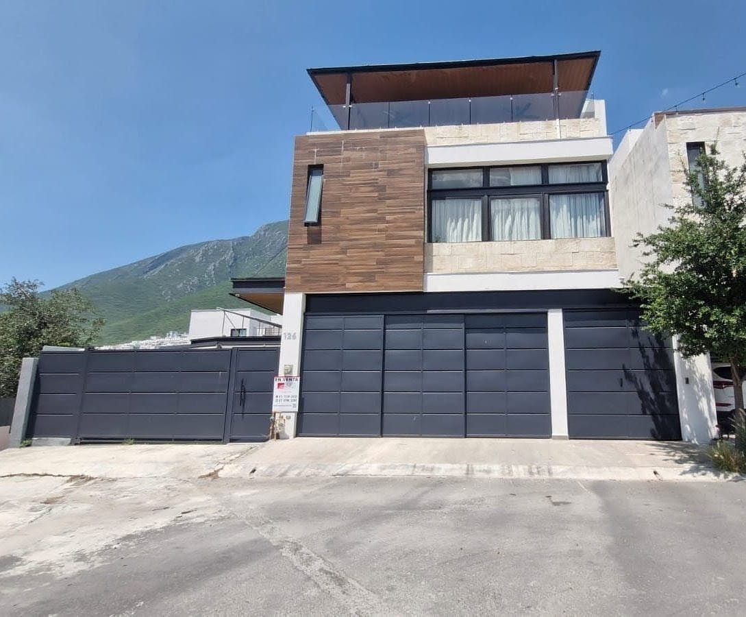 Casa à Venda na Rodovia Nacional Monterrey, foto 1 de 16