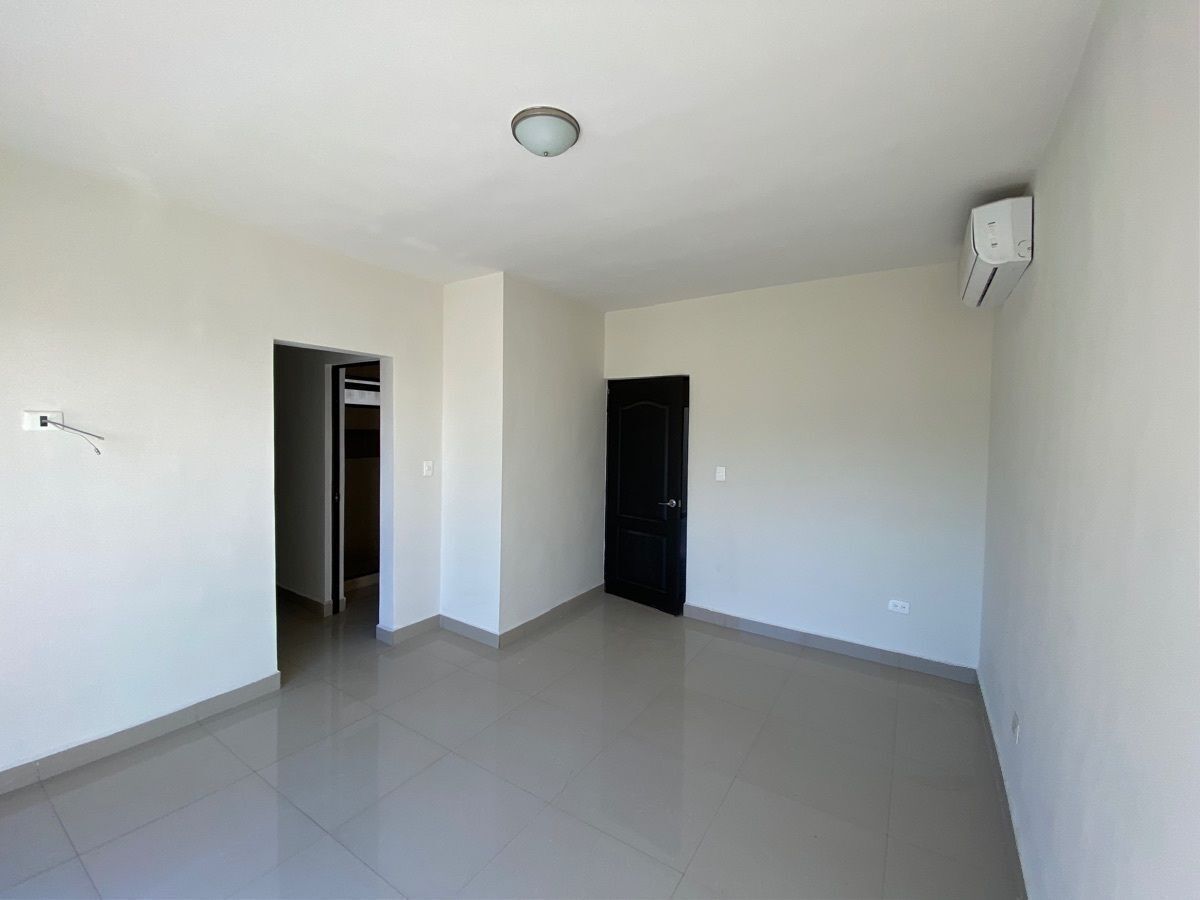 Casa em Cumbres Provenza, García, foto 12 de 39