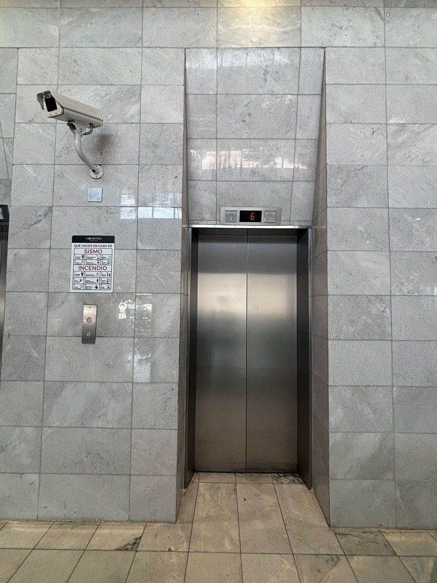 Sala Comercial em Colinas del Cimatario, Querétaro, foto 7 de 11