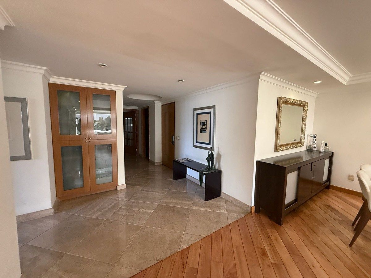 Apartment in Bosques de las Lomas, Cuajimalpa de Morelos, photo 7 of 23