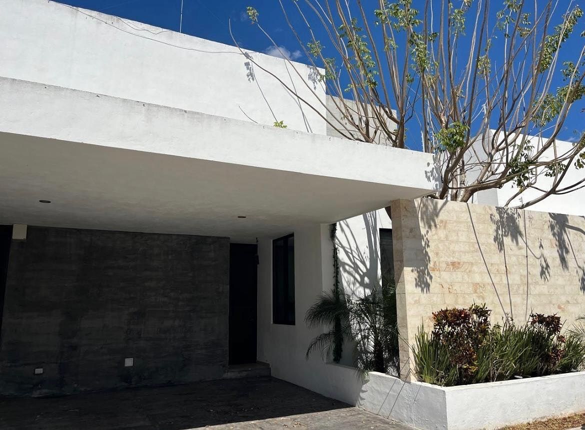 Casa en Venta en Mérida, Yucatán, en Privada Barlovento, Temozón Norte, foto 1 de 32