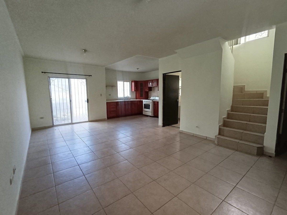 House in Portal las Palomas, Ramos Arizpe, photo 3 of 25