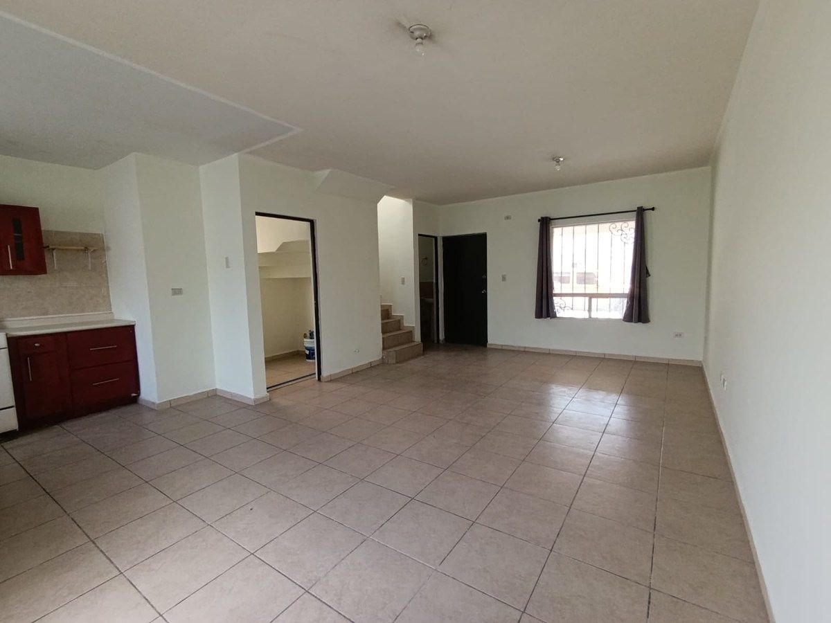 House in Portal las Palomas, Ramos Arizpe, photo 4 of 25