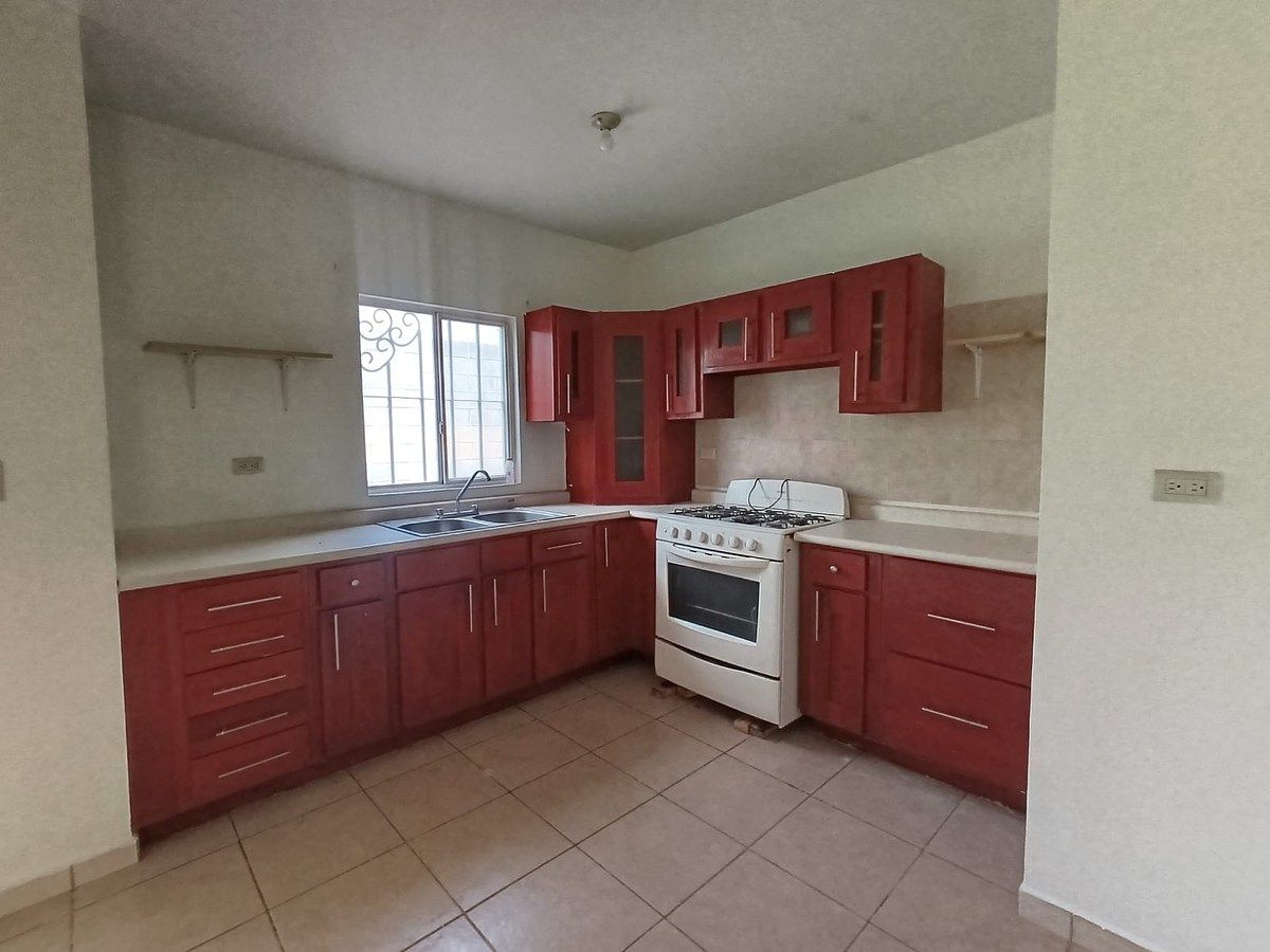 House in Portal las Palomas, Ramos Arizpe, photo 5 of 25