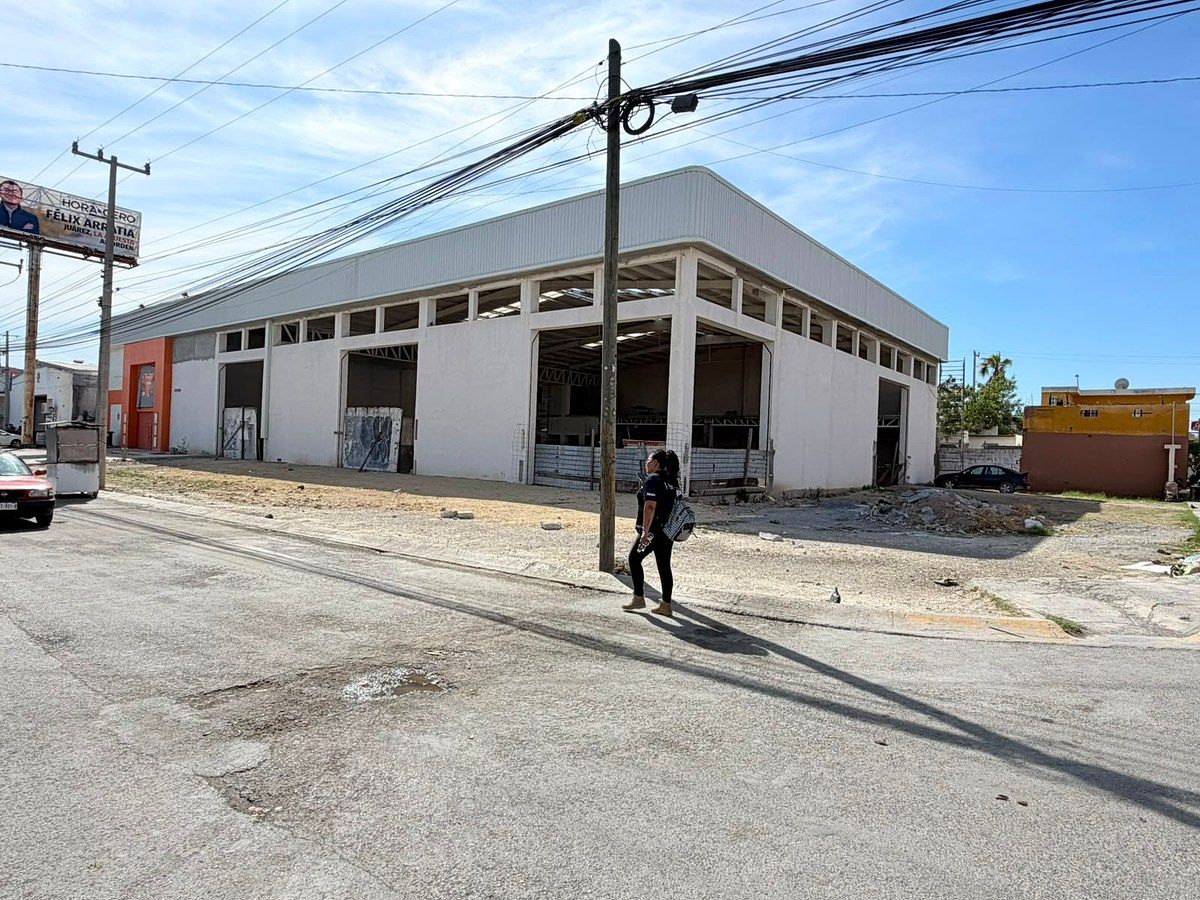 Local comercial en Real de San Jose, Juárez, foto 2 de 4