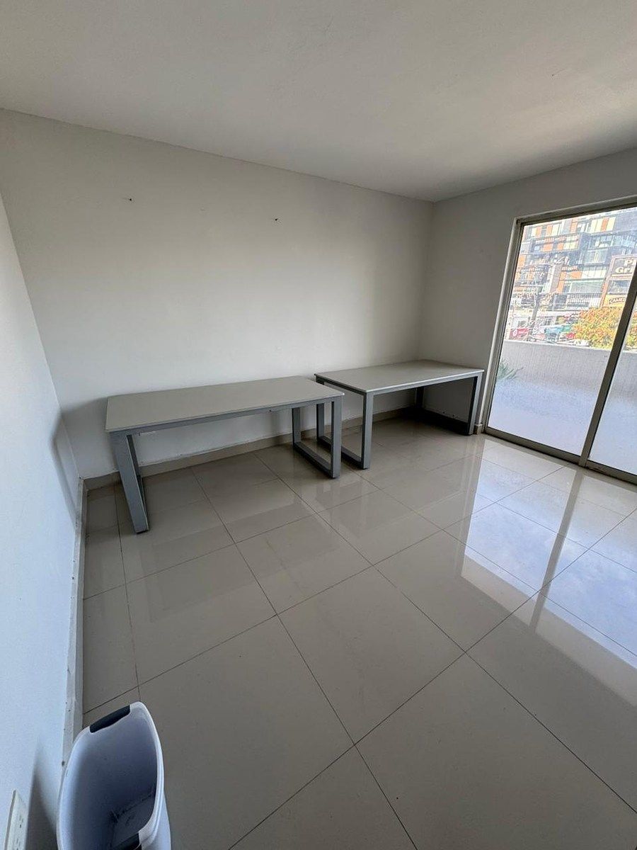 Retail Space in Del Valle, San Pedro Garza García, photo 2 of 11