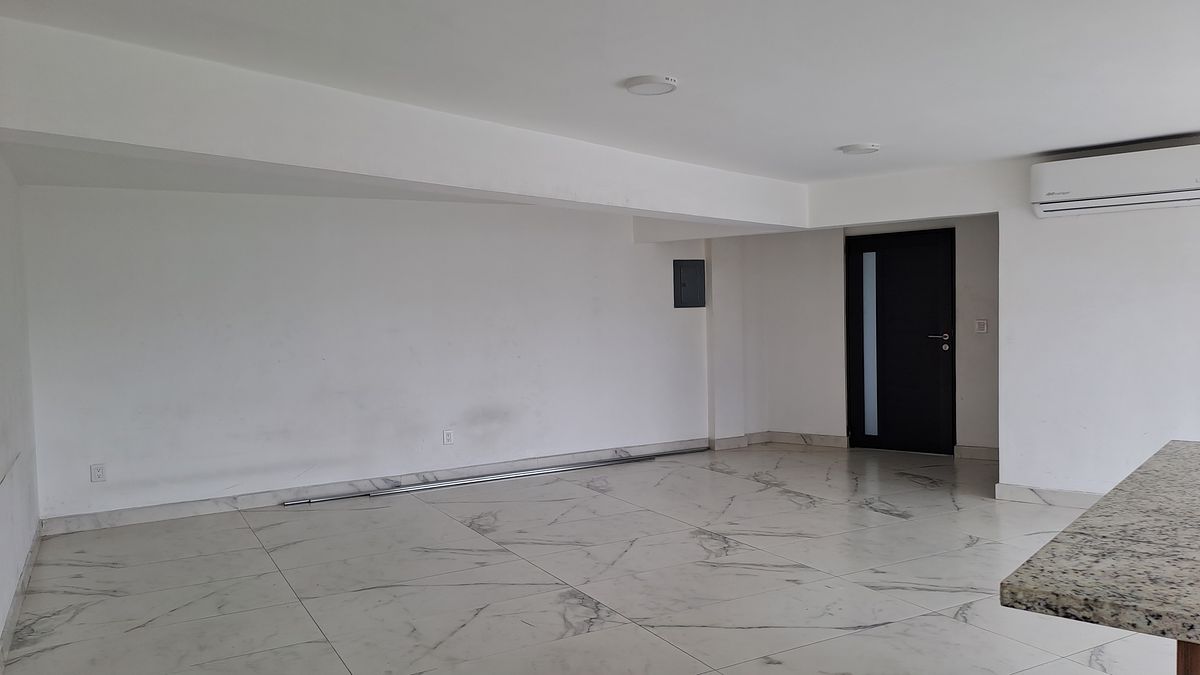 Apartment in Arcos Vallarta, Guadalajara, photo 2 of 27