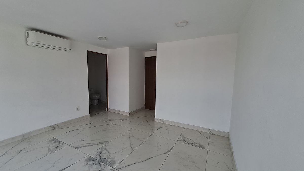 Apartment in Arcos Vallarta, Guadalajara, photo 17 of 27