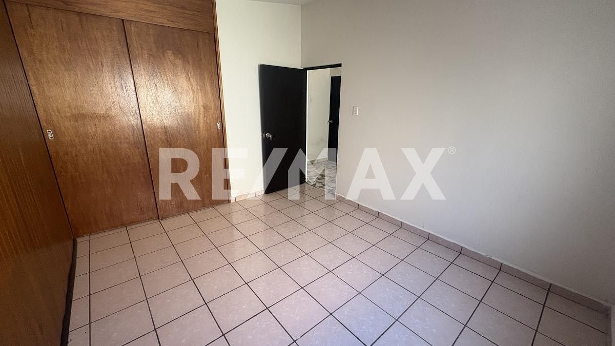 RECAMARA, photo 10 of 15