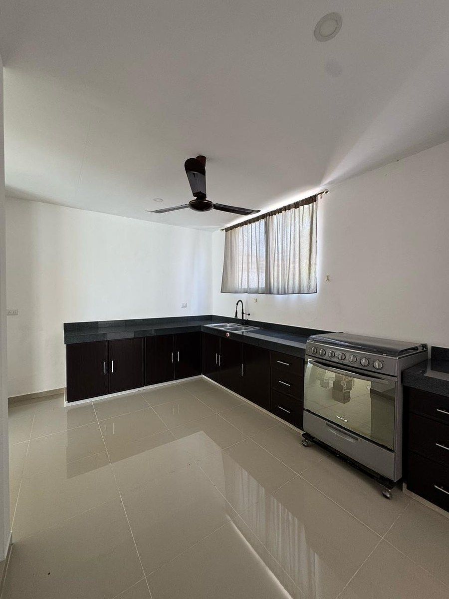 Casa em Conkal, Conkal, foto 5 de 49