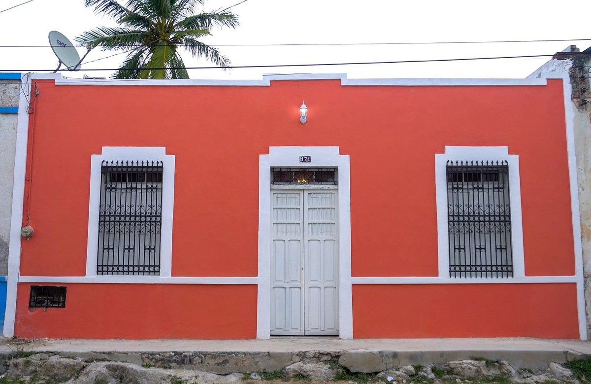 HOUSE FOR SALE IN THE HEART OF MERIDA, photo 1 of 13