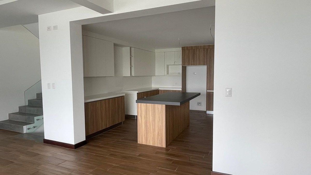 Casa en Condominio en Zona 16, Guatemala, foto 6 de 13
